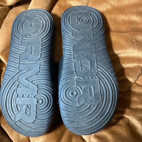 Under Armour Black Slide Sandals - Picture 2 of 2